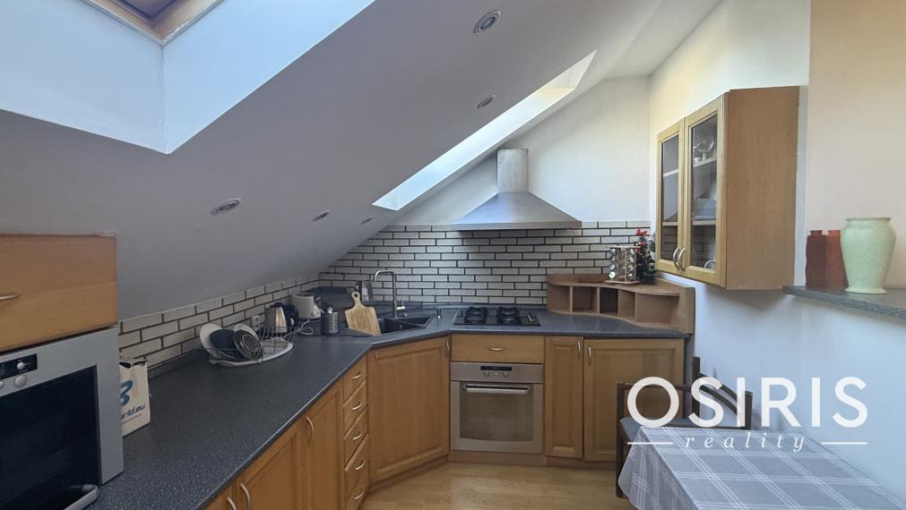 STARÉ BERNOLÁKOVO | RODINNÝ DOM S VEĽKÝM POZEMKOM 777 m², GARÁŽOU A KRÁSNOU ZÁHRADOU