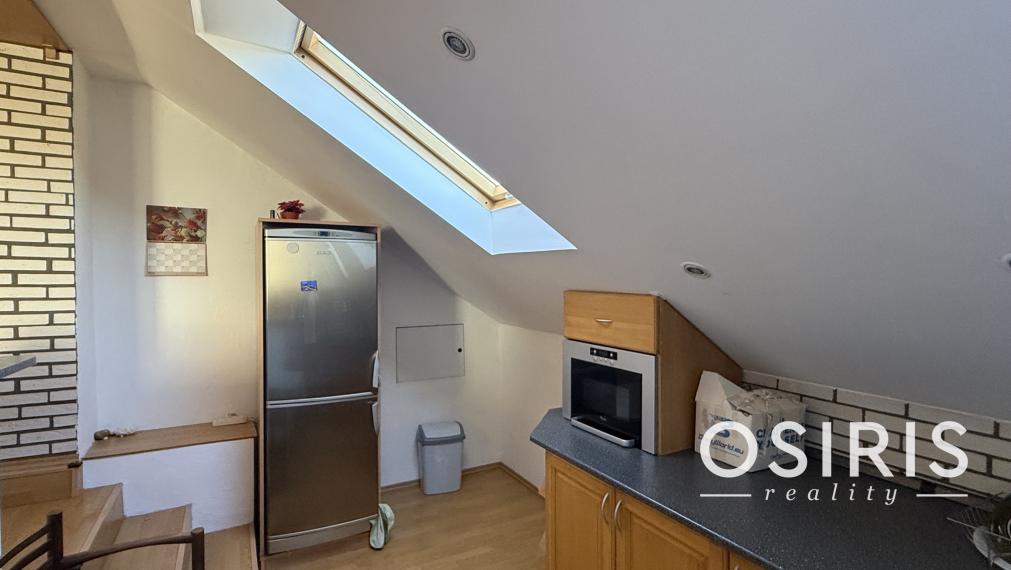 STARÉ BERNOLÁKOVO | RODINNÝ DOM S VEĽKÝM POZEMKOM 777 m², GARÁŽOU A KRÁSNOU ZÁHRADOU