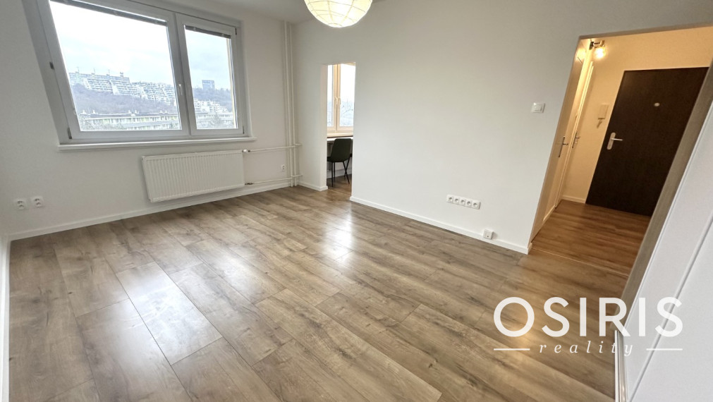 Práve zrekonštruovaný 1 i byt v obľúbenej lokalite, Tilgnerova ulica, Bratislava - Karlova Ves