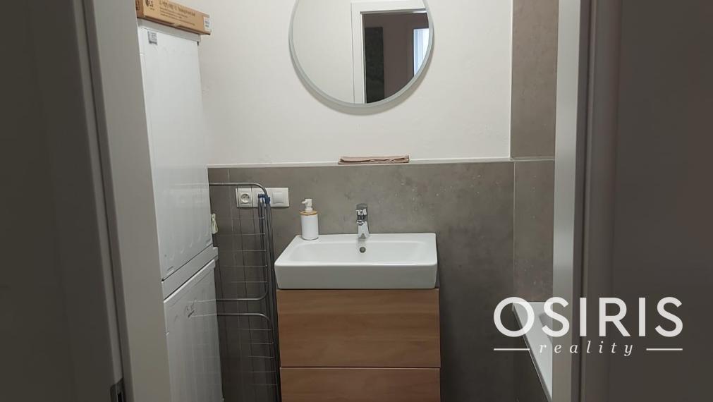 Na prenájom klimatizovaný 3i byt s balkónom, parkovanie