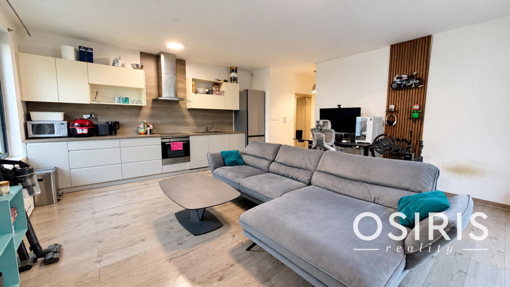 Klimatizovaný 2-izbový byt so záhradou 87 m², terasou a parkovaním – Ružinov