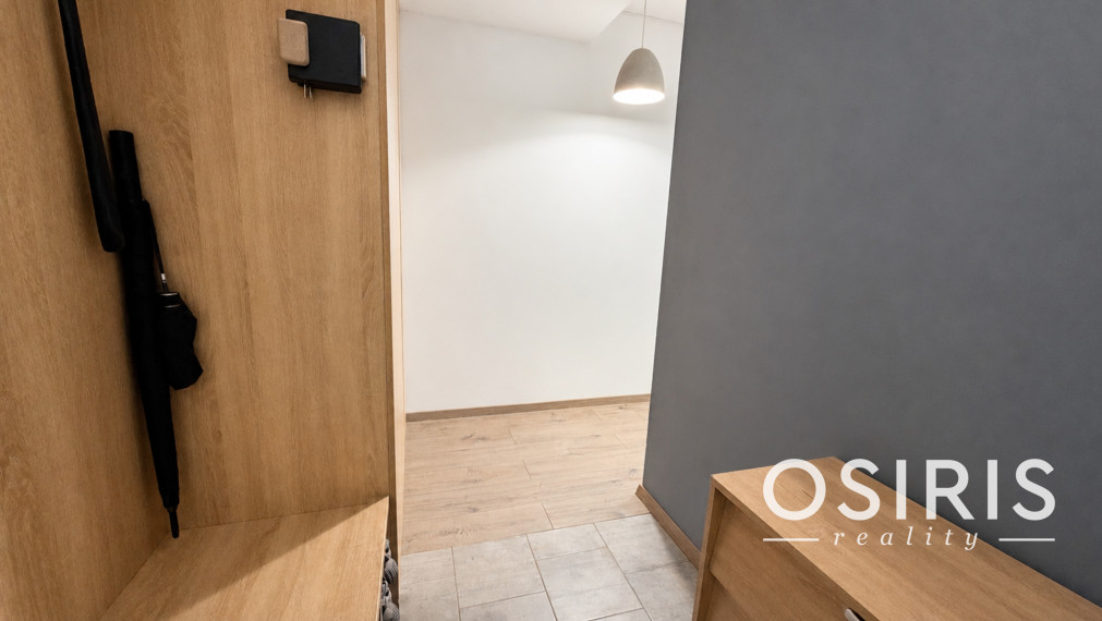 Klimatizovaný 2-izbový byt so záhradou 87 m², terasou a parkovaním – Ružinov