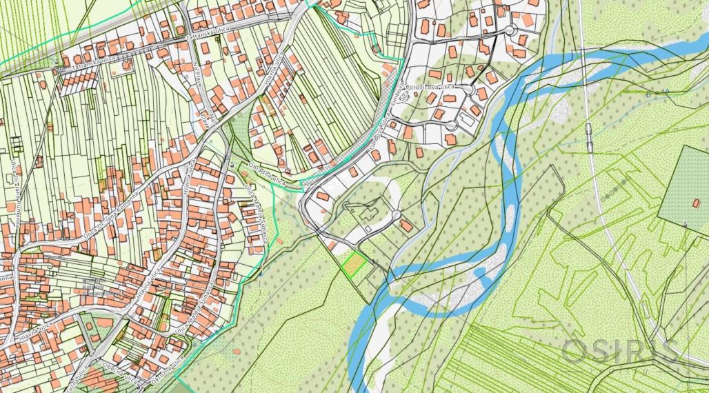 Lukratívny pozemok s inžinierskymi sieťami, obec Pribylina