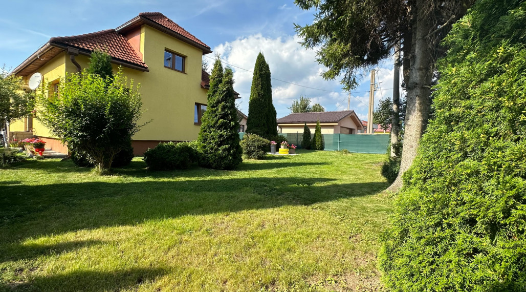 3i rodinný dom s rovinatým pozemkom 662 m2, Liptovská Ondrašová, okres Lipt. Mikuláš