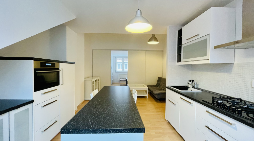 Skvelý 2i byt v top lokalite širšieho centra pri OC Nivy, Azovská ulica