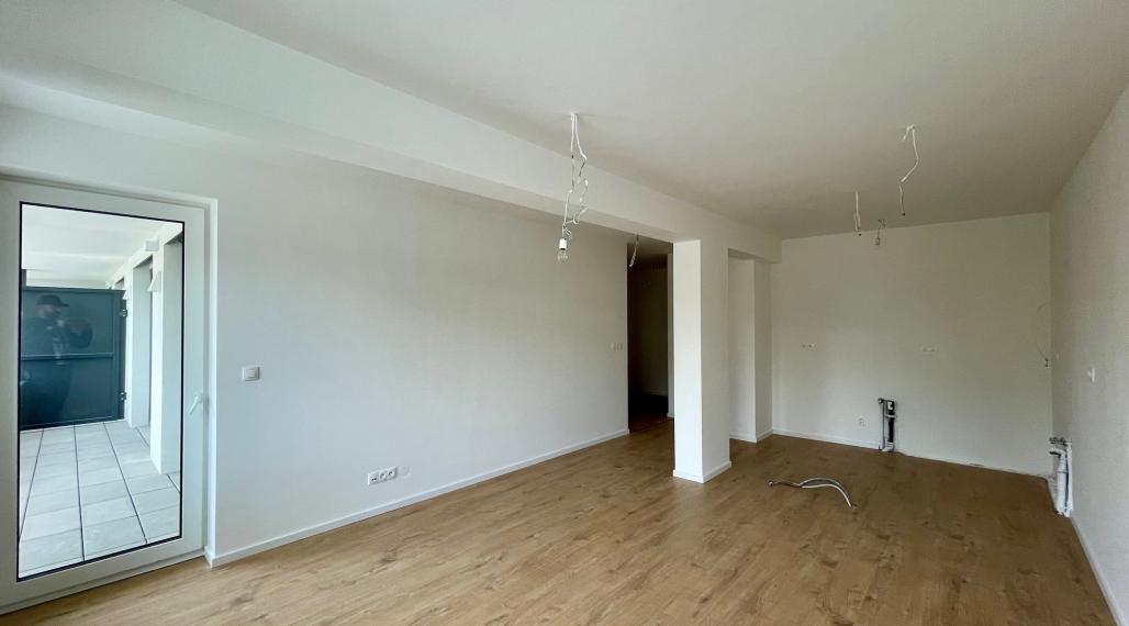 Skolaudovaný 3 izbový byt s priestranným balkónom