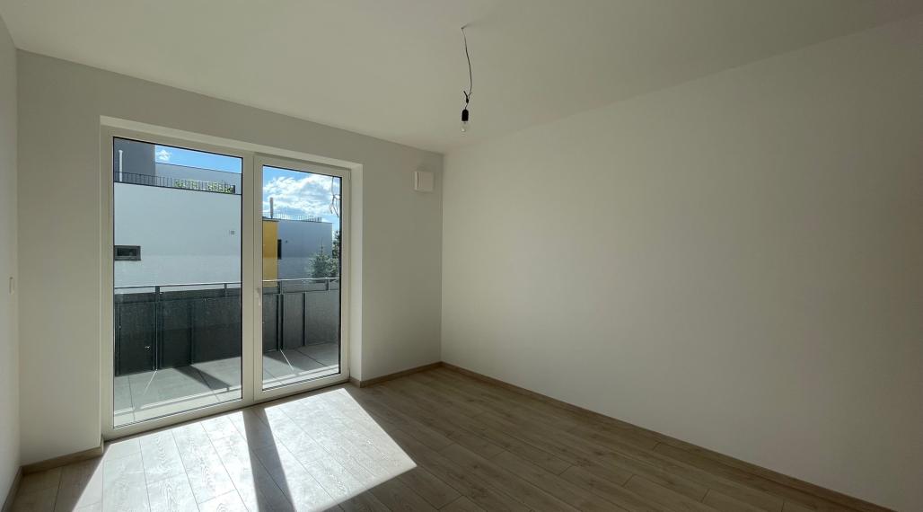 Krásny, svetlý 2 izbový byt v štandarde