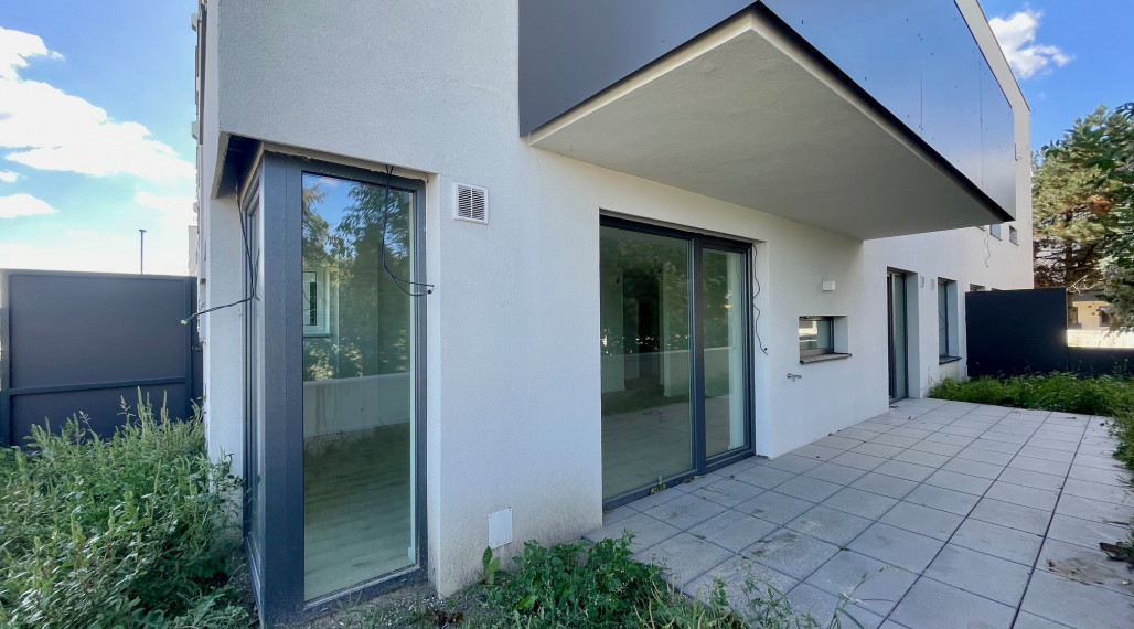 3 izbový byt v štandarde s veľkou predzáhradkou za výbornú cenu