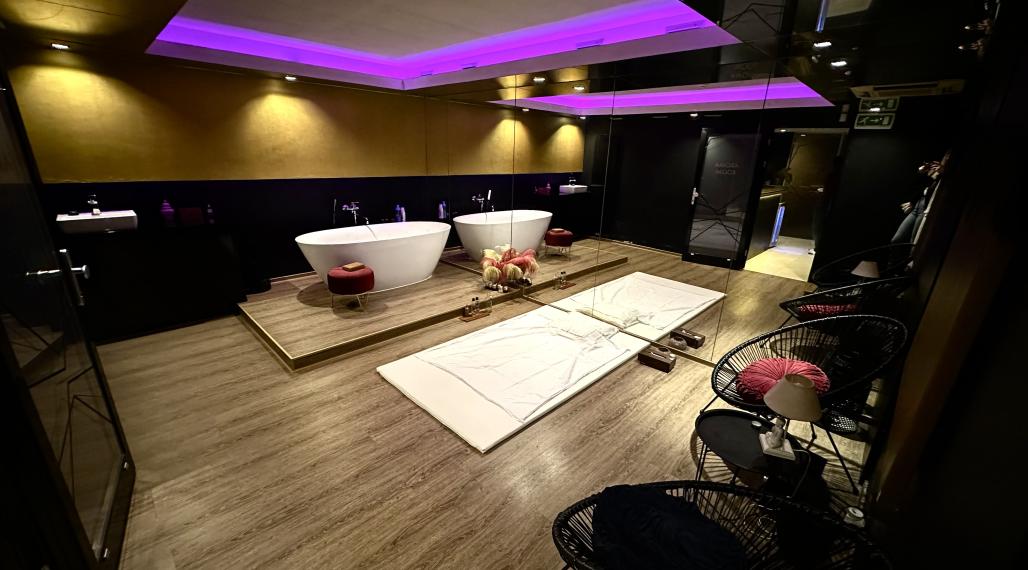 Wellness priestor, 2x sauna, vírivka, toaleta,Trnavská cesta