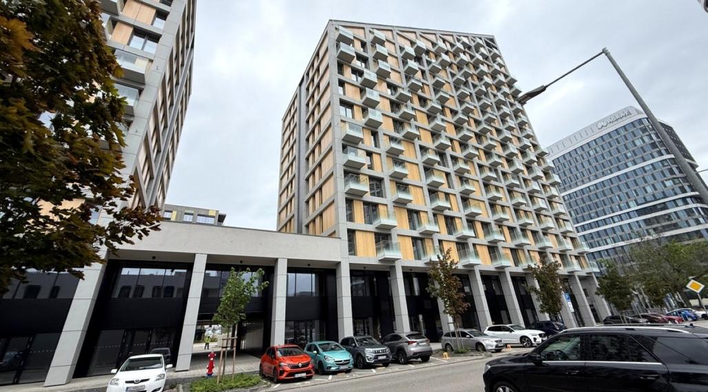 METROPOLIS-DOWNTOWN Starého Mesta, 2i apartmán, parking