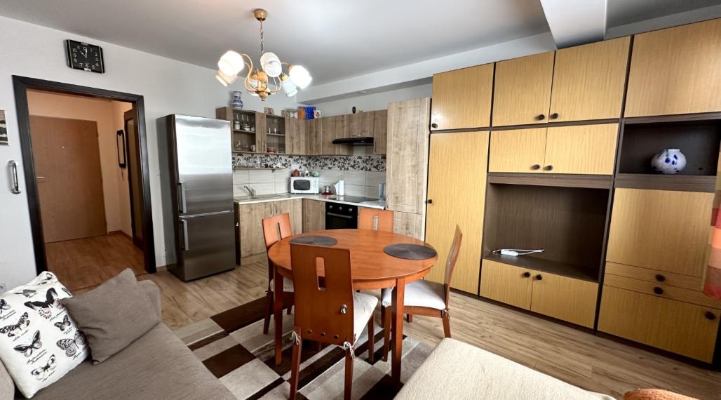 Slnečný, zariadený 2i byt s výhľadom na Tatry, Smižany