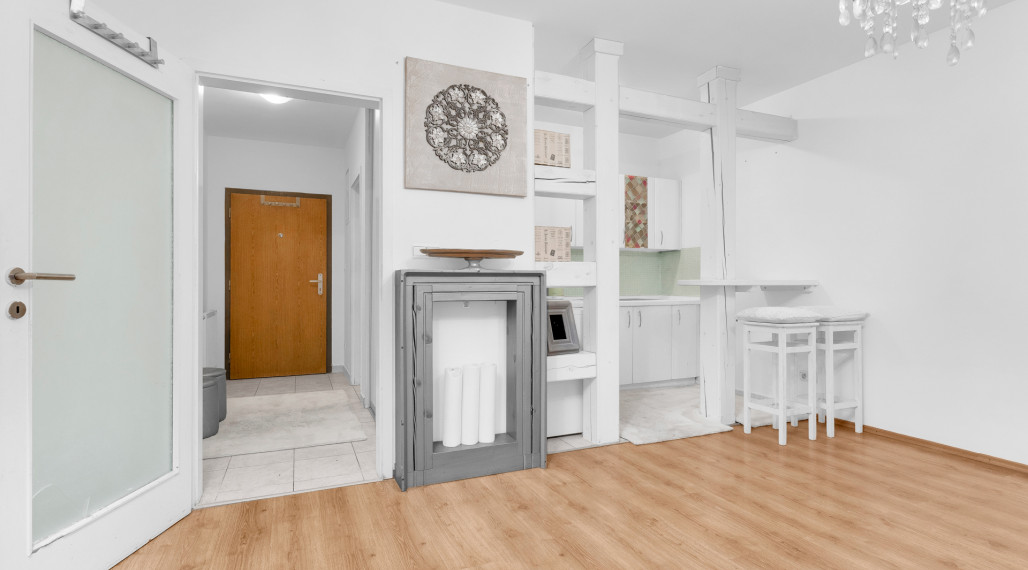 Moderný 1-izbový byt s terasou 20 m2, parkovacie miesto, Ružinov