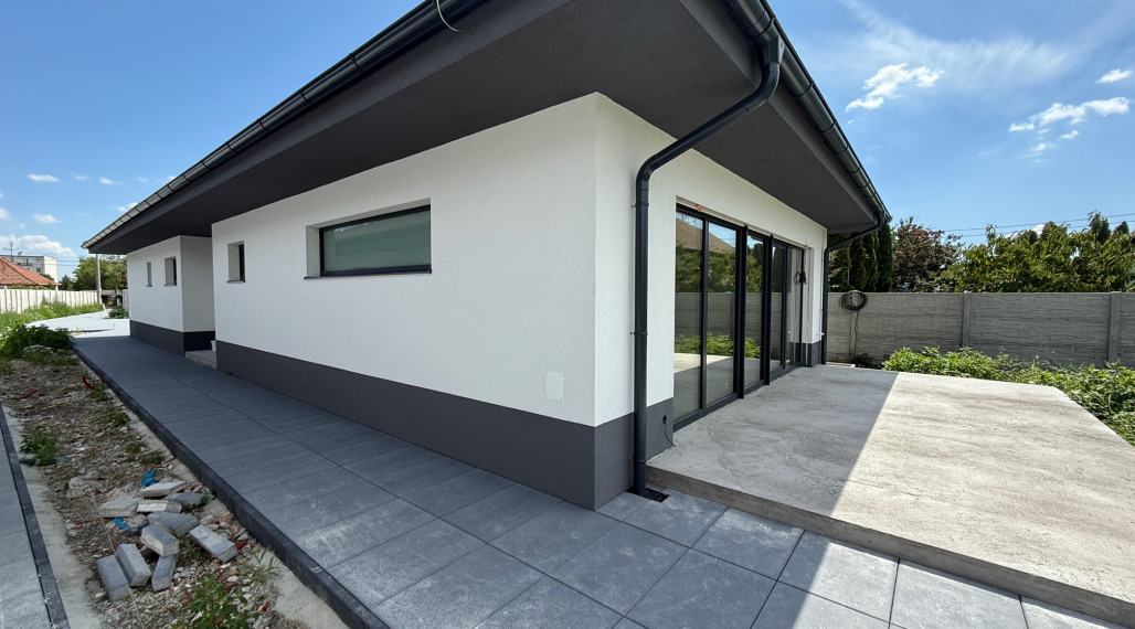 Moderný 5-izbový rodinný dom Orechová Potôň