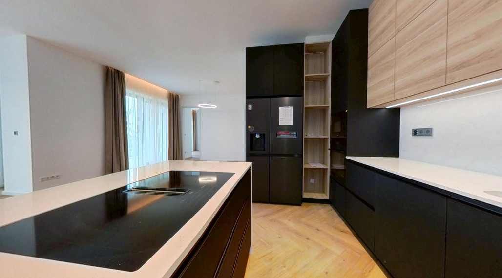 Nadštandardný klimatizovaný 5i byt 160 m2 + záhrada 100 m2, Holubyho ul.