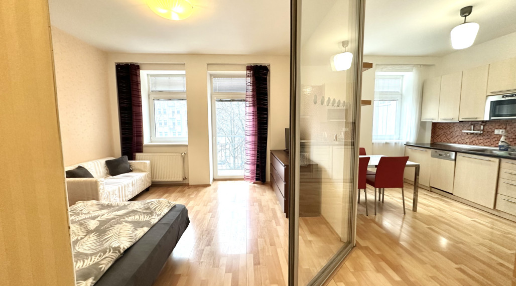 Zariadený 1i byt s balkónom vo vyhľadávanej lokalite, Rastislavova ul. Bratislava - Ružinov