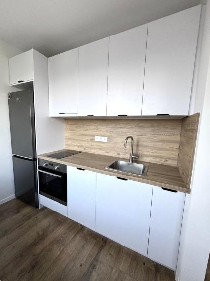 Práve zrekonštruovaný 1 i byt v obľúbenej lokalite, Tilgnerova ulica, Bratislava - Karlova Ves