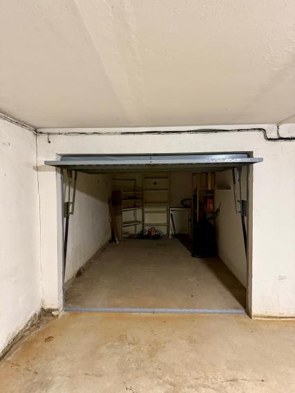 Predaj garáže v garážovom dome