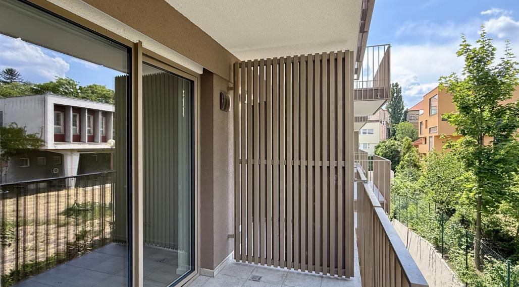 Skolaudované - praktický 1 izb.byt s balkónom v top lokalite