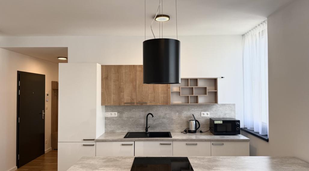 Priestranný 2-izbový byt (66 m²) v lukratívnej lokalite Bratislava – Koliba