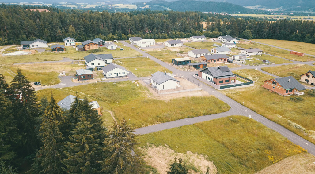 Ponuka na predaj stavebného pozemku 626m2 v obci Jamník s výhľadom na Vysoké a Nízke Tatry