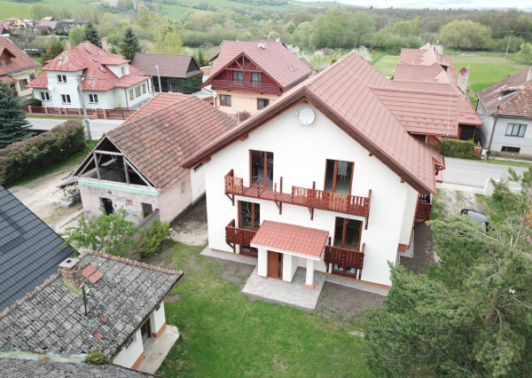 Lukratívny apartmánový dom (336 m2) s rozlohou pozemku 1684m2