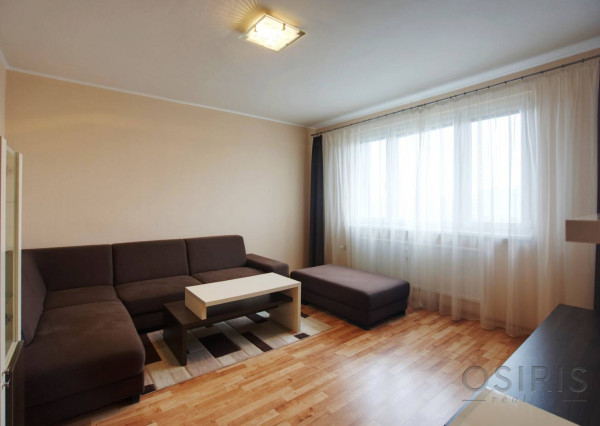 Moderný, kompletne zrekonštruovaný 3i byt s loggiou, Budatínska, BA-V