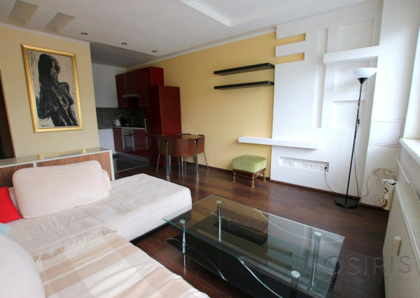 NEPREHLIADNITE: Útulný 2i byt s klimatizáciou, Tichá ul. BA I