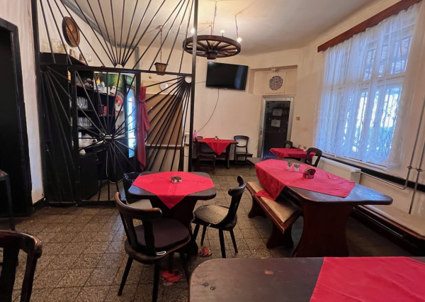 Na prenájom, Pohostinstvo 140 m2 + terasa, Bratislava - Nové Mesto