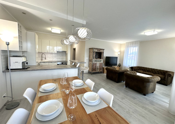 Slnečný 3i byt v novostavbe s veľkou terasou a parkovaním