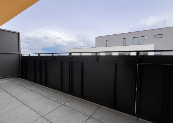 Rezervované: 2i byt s balkónom 12.69 m2, novostavba 2024, 1x parkovacie miesto,