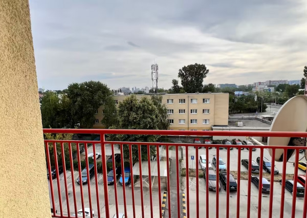 Zariadený 1-izbový byt s balkónom, Ružinov
