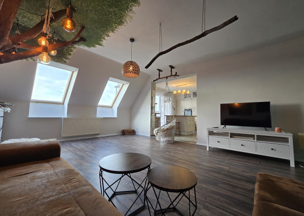 Klimatizovaný 3-izbový Mezonet s balkónom, 2x parkovacie miesto, kolaudácia r. 2009, Stupava