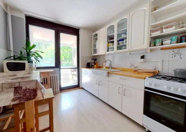 Priestranný 3 izbový byt s loggiou 12m2 v pôvodnom stave, Bôrik