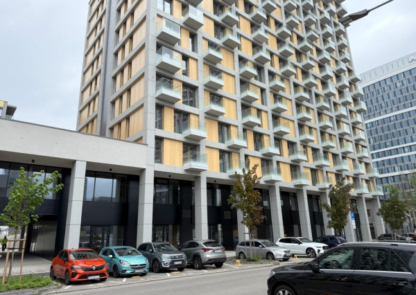 METROPOLIS-DOWNTOWN Starého Mesta, 2i apartmán, parking