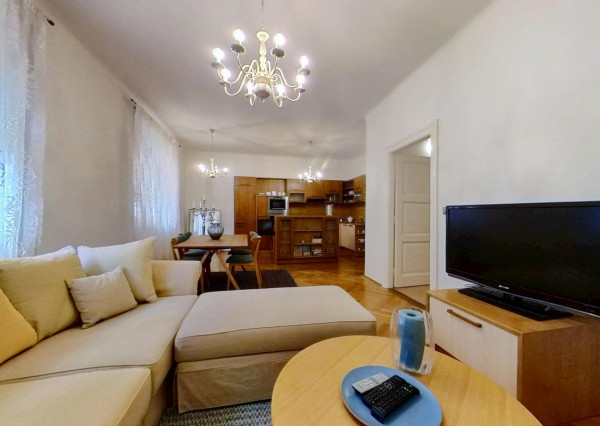 Priestranný 2-izbový na Zochovej ulici