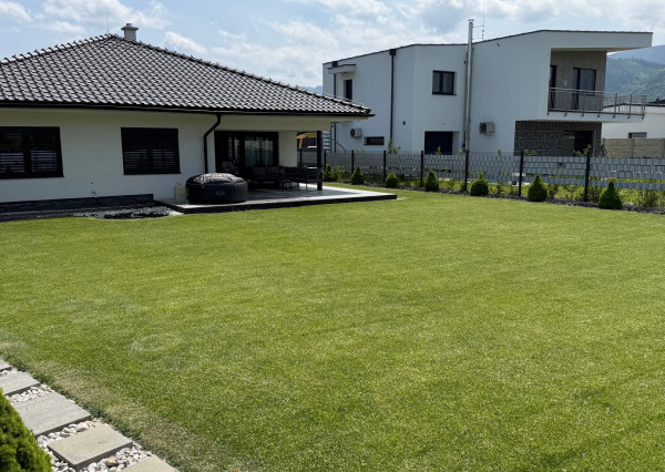 Moderný 4-izbový rodinný dom so záhradou a terasou, Uhorská Ves