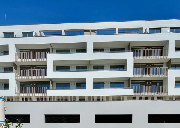 WineHills - 2 izbový byt s krásnym výhľadom na Bratislavu