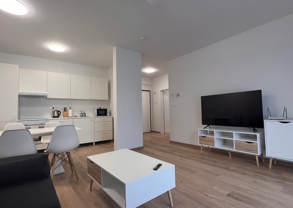 2i byt s balkónom 12 m2, novostavba 2024, 1x parkovacie miesto,