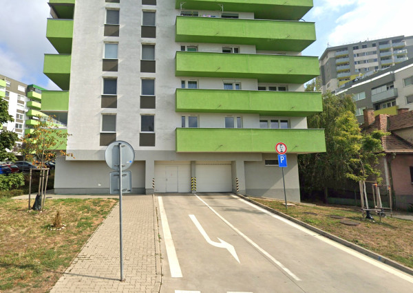 Garážové státie v podzemnej garáži, Rustaveliho 2