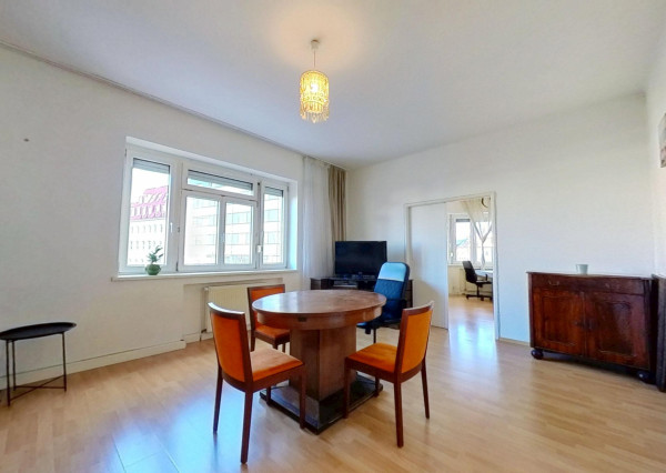 Klimatizovaný 4-izbový byt, v úplnom centre mesta, Laurinská ul.