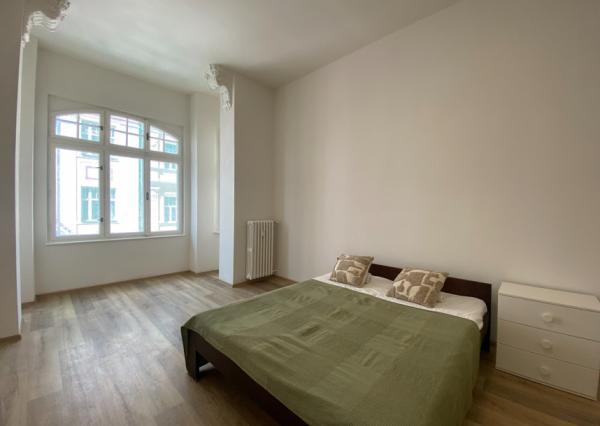 Investičná príležitosť – priestranný 2-izbový byt 74 m² Karlove Vary
