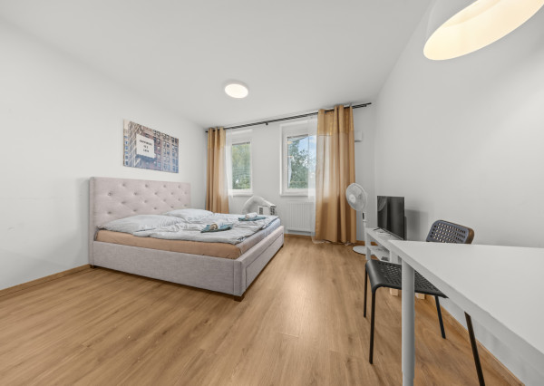 Zariadený 1i byt so súkromným parkovaním – Ružinov