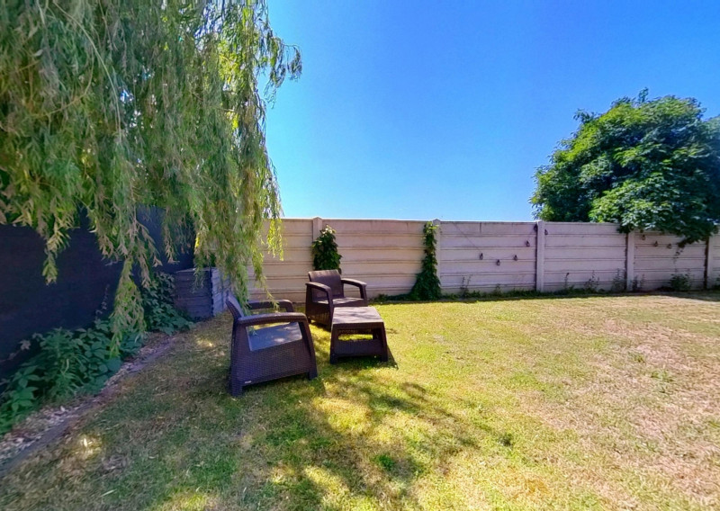 Zariadený 2i byt so záhradou 198m2, novostavba 2016, 1x parkovanie - fotografia 3