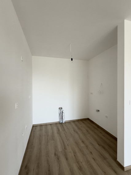 Winehills - 2 izb. byt s veľkým balkónom a krásnym výhľadom na Bratislavu - fotografia 3