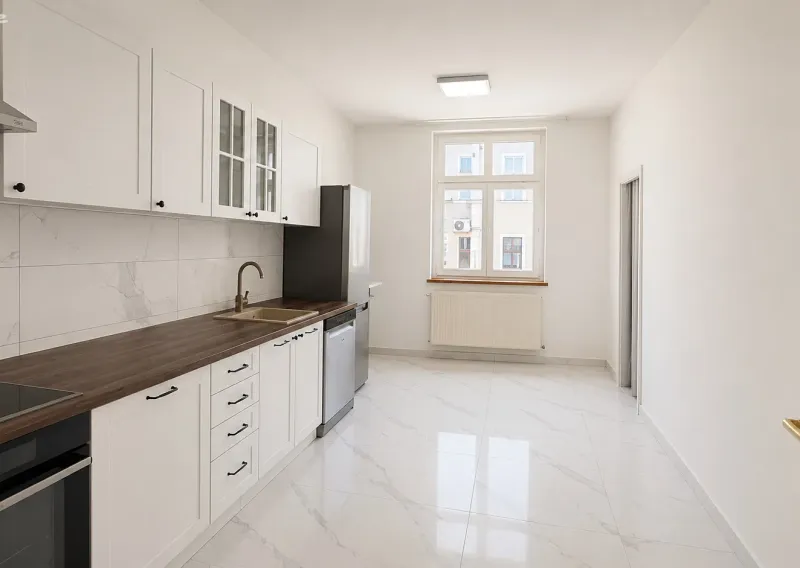 Výnosová príležitosť v centre kúpeľného mesta - 3+KK, 88 m² v Tepliciach - fotografia 1