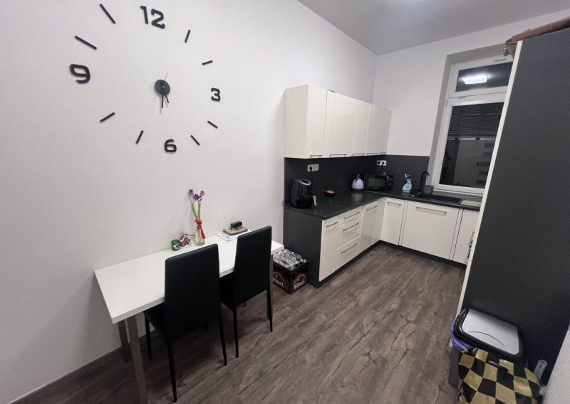 Dostupná investícia v regióne s rastúcim potenciálom, Modernizovaný byt 2+1, Náchod - fotografia 1