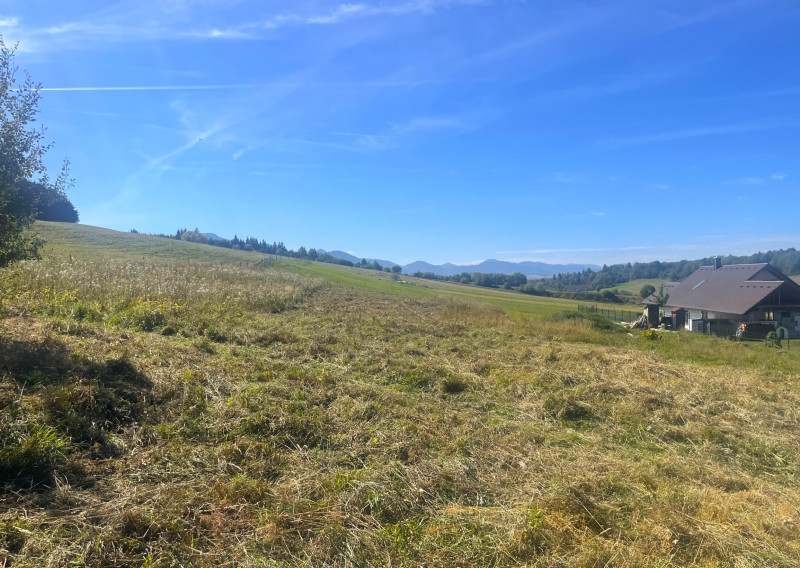Vytvorte si vlastné miesto na Liptove – pozemok 756 m² v Liptovskom Ondreji - fotografia 1